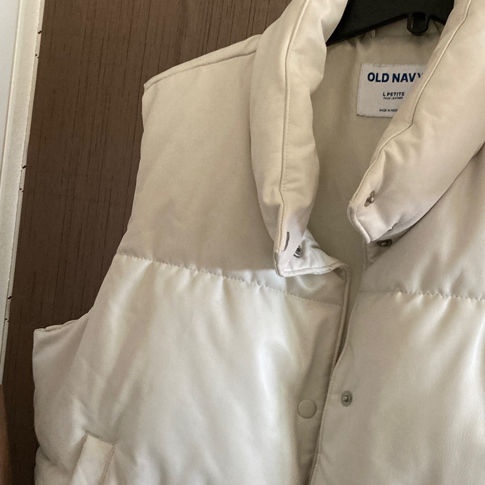 Old Navy Cream Puffer Jacket